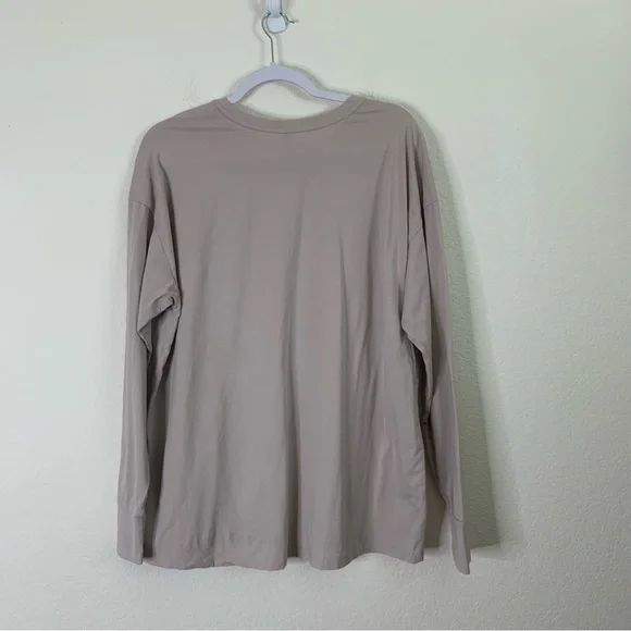 Vuori Long-Sleeve Feather T shirt M - Picture 7 of 7